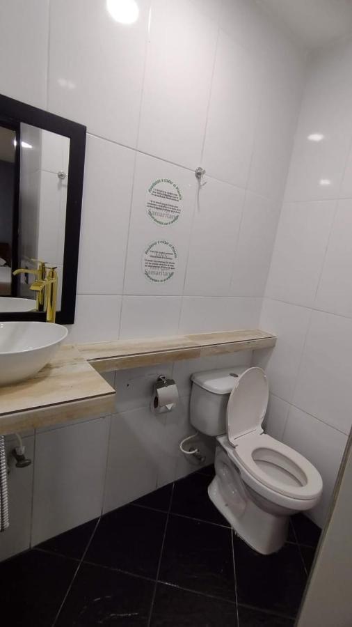 Hotel Medellin Kapital Экстерьер фото
