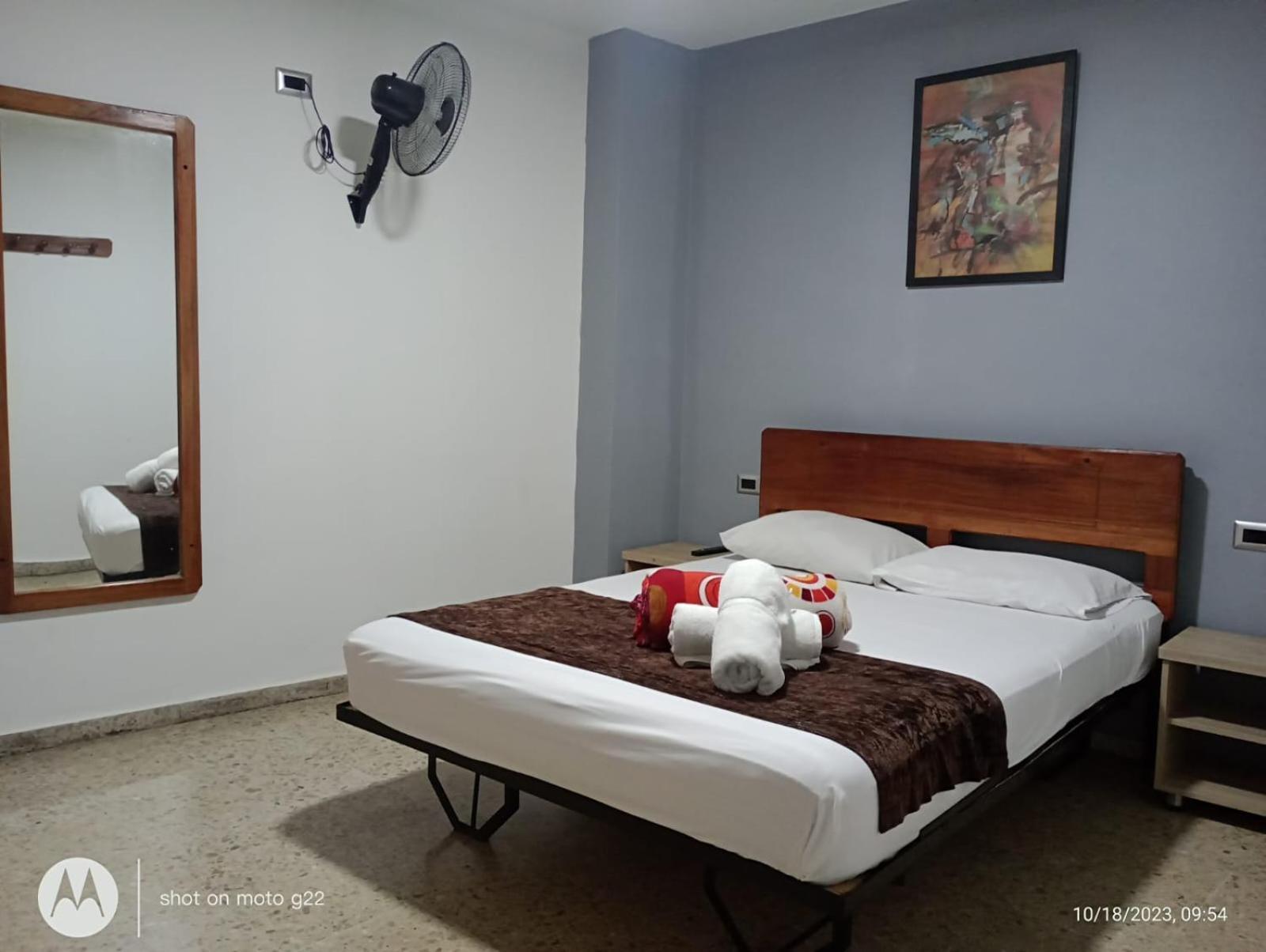 Hotel Medellin Kapital Экстерьер фото